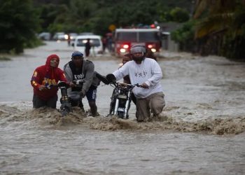 Decretan tres días de duelo en República Dominicana por veintena de muertos en torrenciales lluvias 1 foto cortesia 38412