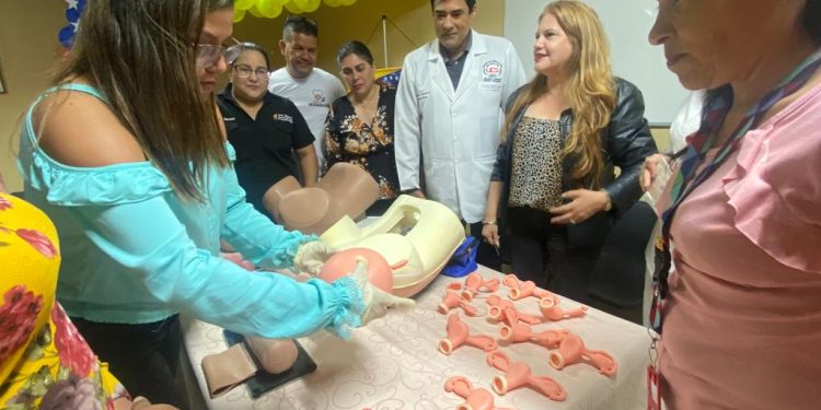 Universidad de la Salud activa Sala de Simulación con clase magistral 1 3d9ec627 c2f9 44b0 9bf5 3fdafced9cd0