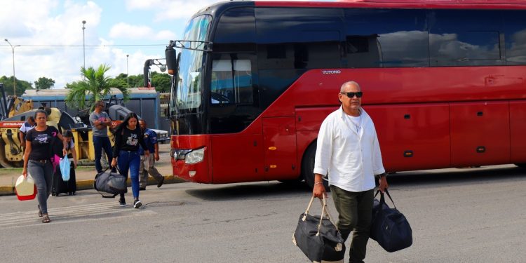 Alcaldesa Ana Fuentes garantiza atención integral en el Terminal de Maturín 1 558e1311 98b0 4e9c a177 fa5ca7c9c15a