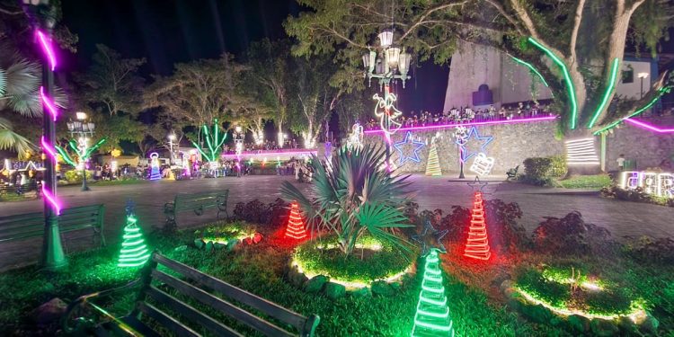 El frío y la Navidad llegaron al Jardín de Oriente 1 820343c9 ff42 4f82 96e8 ad3cd0a2be87