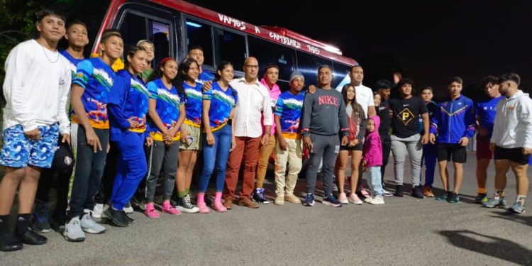 Pesas y lucha monaguense asisten a chequeos nacionales 1 IMG 20240131 WA0006