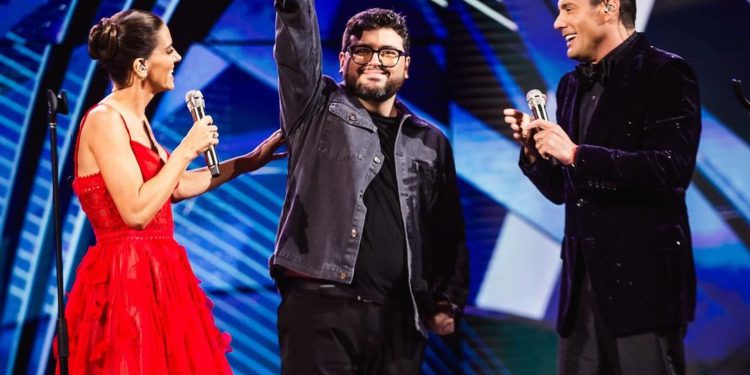 Maná, Men At Work y Luis Slimming marcaron la tercera noche en Viña del Mar 1 Entrechistesygrandesanecdotas@doncomediahizogozaratodolosespectadoresdelFestivaldeVinadelMar.¿CualfuetuchistefavoritoVina2024