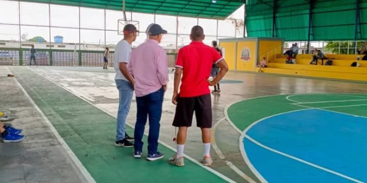 Anuncian pronta rehabilitación de la cancha "Las Uvitas" en Los Guaritos 1 IMG 20240210 WA0141