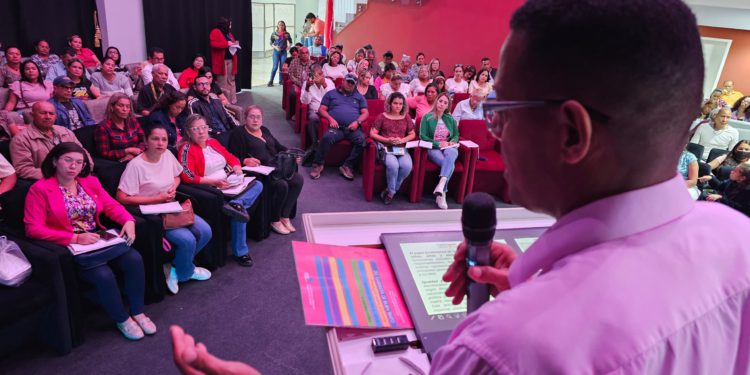Capacitan a funcionarios sobre la correcta actuación ante casos de responsabilidad penal adolescente 1 e813c873 325a 492e 94b5 e4843b1b5aab