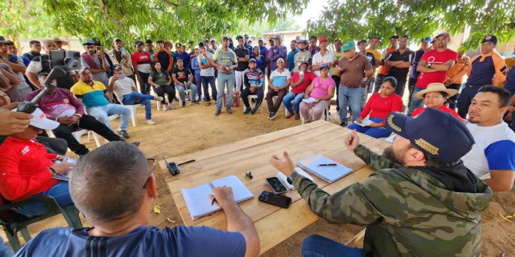 040cc13b af4f 41b9 8a69 6837c5cc7a0a