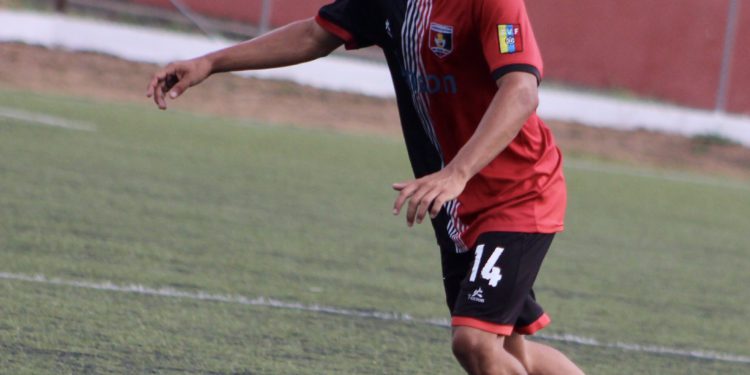 Atlético La Cruz arrancó la temporada sumando en casa 1 20240318 104059