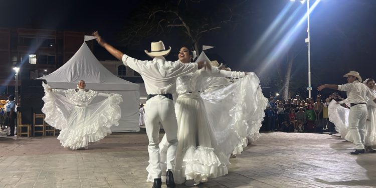 303993b7 e2b6 47ac a238 8c4d2d6b0d85