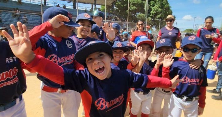 Criollitos de Venezuela seccional Monagas celebra aniversario 62 1 IMG 20240302 WA0146