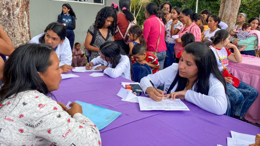 Más De 600 Mujeres Recibieron Atención Integral En Jornada Médico Asistencial En Caripe 5639