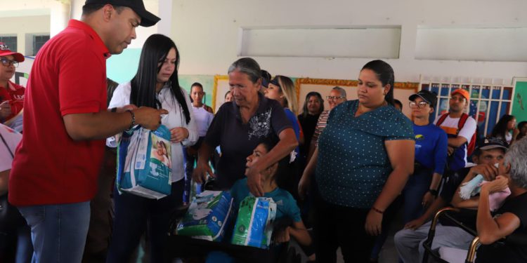 Mega jornada social "Por Amor a Mi Monagas del Alma" llegó al municipio Acosta 1 d2eee8f6 300e 4d4f 95bf f911a3201bf6