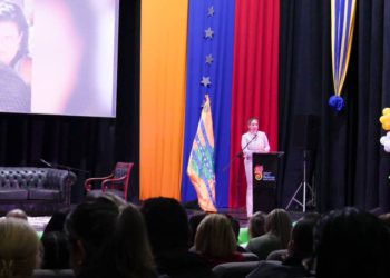 eb222431 a923 4d53 ae7f 2d8b92ccc4ef