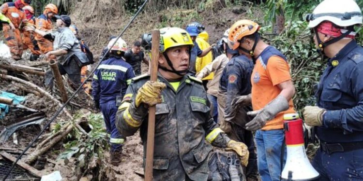 Avalancha destruye a su paso decenas de viviendas y deja varios heridos en Colombia 1 avalancha destruye a su paso decenas de viviendas y deja varios heridos en colombia 21119