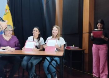 dcde770a 6f45 4f1c 84a4 6897a3a2efb1