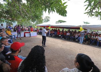 df8ea0ef 79cb 4236 af27 3717c4039f04