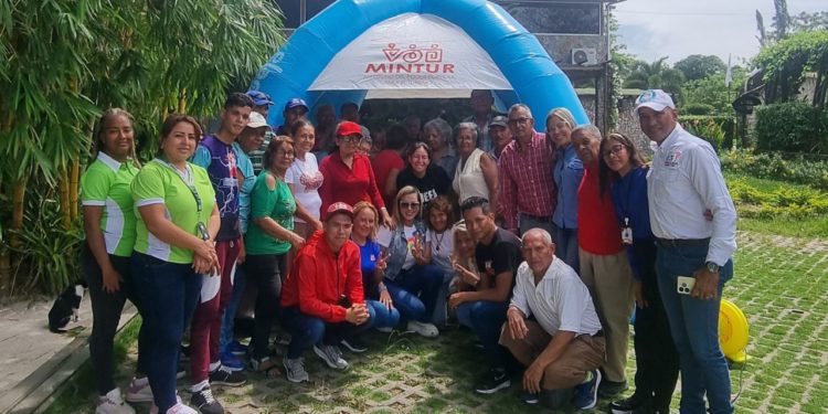 Abuelos del sector 23 de Enero fueron beneficiados con jornada de turismo social 1 La Verdad de Monagas 2024 07 17T220058.960