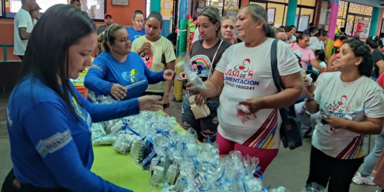 a3a66a2d 5f6a 423c a8ca eeced2d00ff3