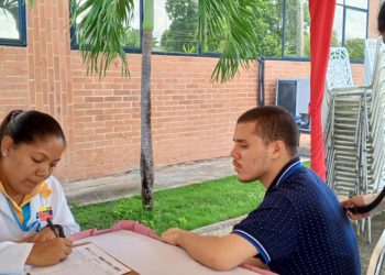 b0c68d4e f5ac 4714 9d39 efebbc9e8718