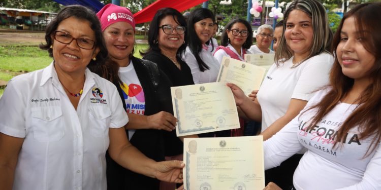 b77431a1 0819 4e86 95b8 980808e9a8d0