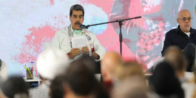 Maduro a EEUU: "Nosotros no somos chantajeables ni cobardes" 1 image 12