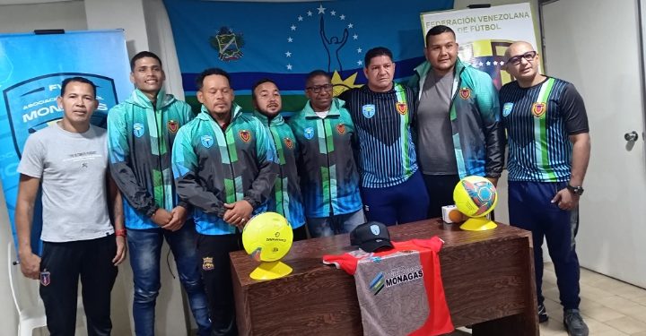 Edgardo Cegarra comandara la selección 2012 de Monagas 1 Screenshot 20250226 200112 com hihonor photos SlotAlbumActivity