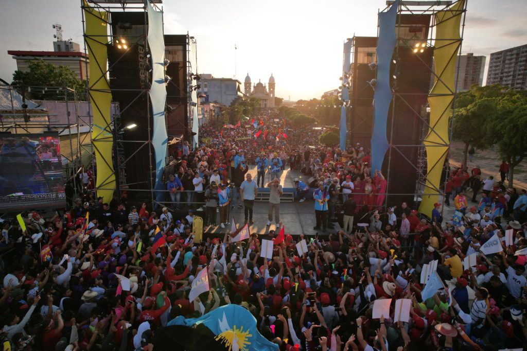Bajo el sol incandescente Luis Caldera ratificó compromiso de consagrarse enteramente por el buen vivir del Zulia 4 1000576563