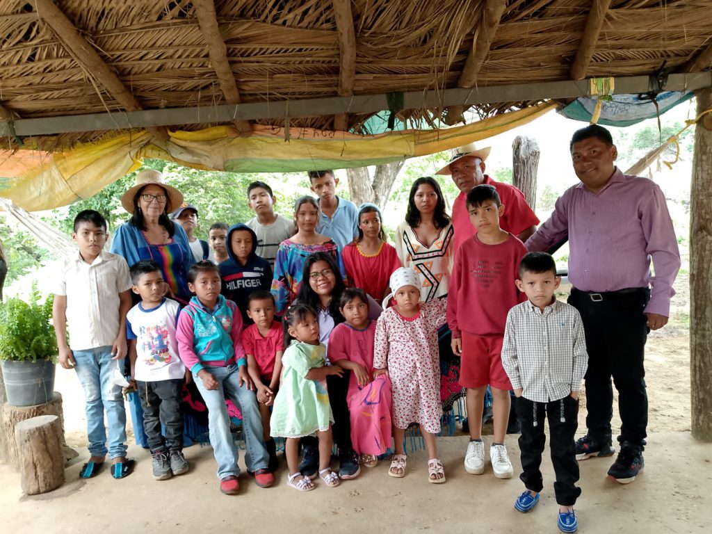 Inauguran dos nichos etnolinguisticos en el municipio Mara para avanzar con la revitalización de los idiomas indígenas 2 1000592436