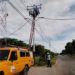 Benefician a más de 12 mil zulianos con mantenimientos de redes eléctricas 11 IMG 20250527 WA0153