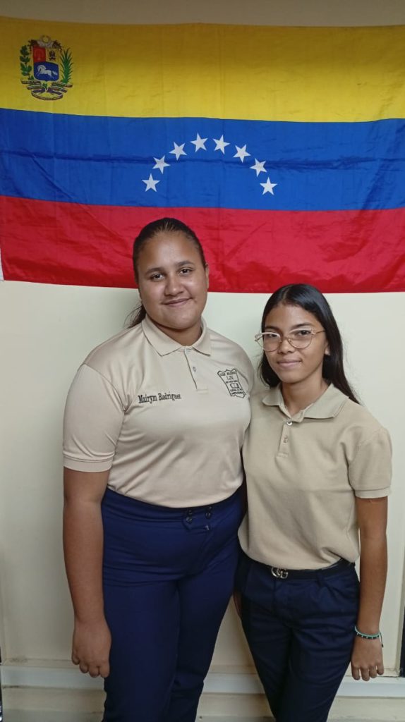 Estudiantes monaguenses viajaron a Rusia como reconocimiento a su excelencia académica 2 1000672478
