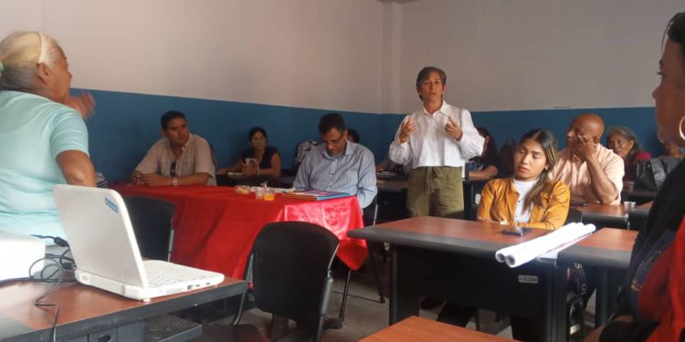 Voceros del Poder Popular culminan taller sobre salud pública en UBV Monagas 1 IMG 20250618 WA0140