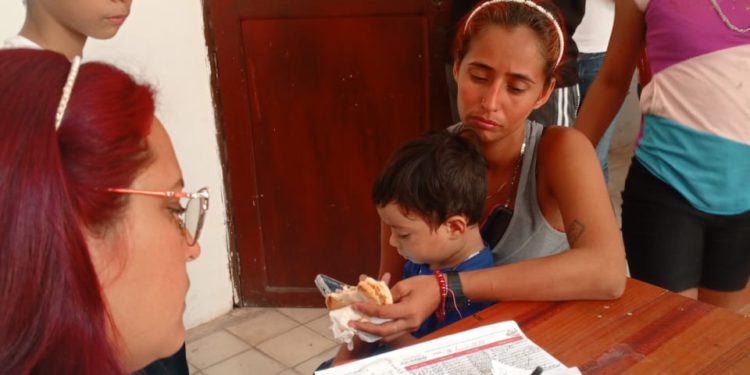 Gran Misión "Viva Venezuela" atendió a más de 400 cultores zulianos y familiares en jornada médica integral 1 IMG 20250618 WA0207