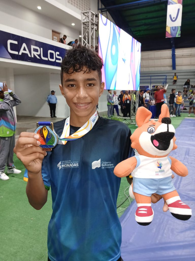Monagas brilla en los Juegos Deportivos Nacionales Estudiantiles 2025 con doble oro en lucha grecorromana 3 1000828835