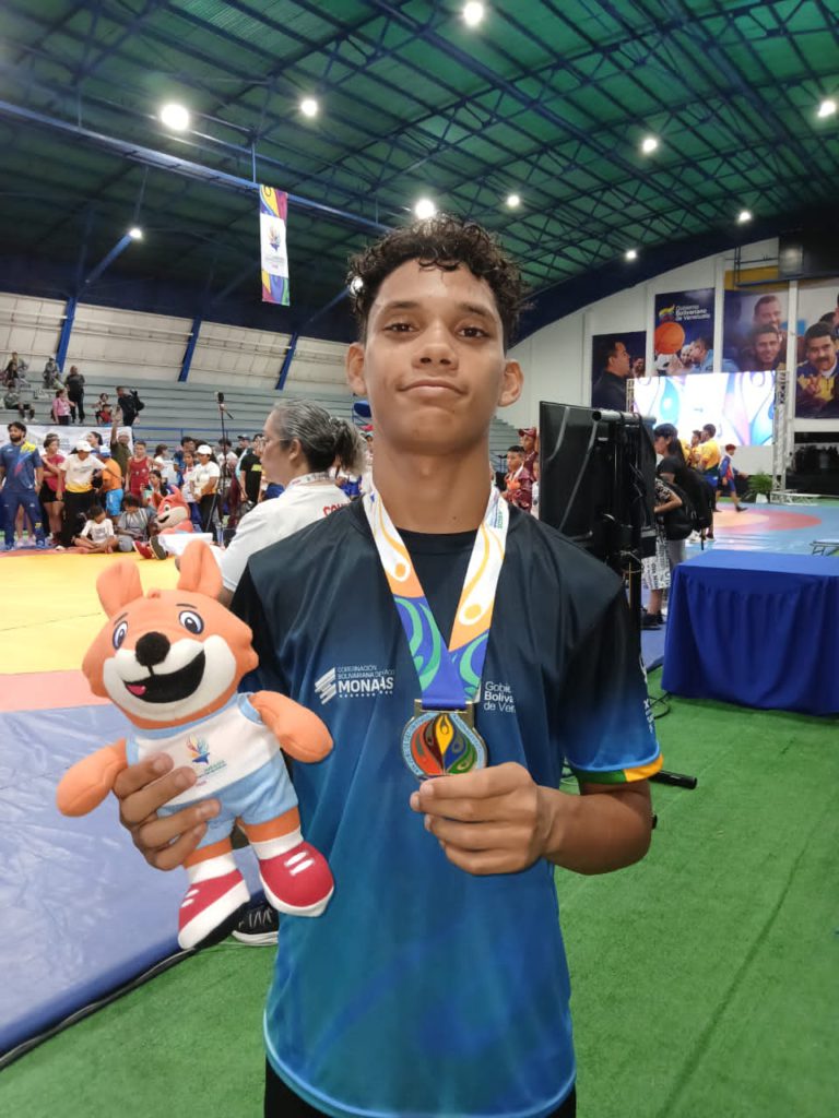 Monagas brilla en los Juegos Deportivos Nacionales Estudiantiles 2025 con doble oro en lucha grecorromana 2 1000828837