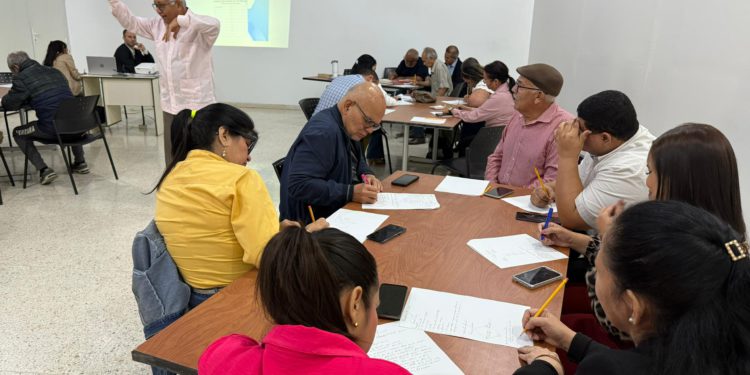 Zulia impulsa formación estratégica sobre la Ley Orgánica de las 7 Transformaciones<br> 1 IMG 20250806 WA0177