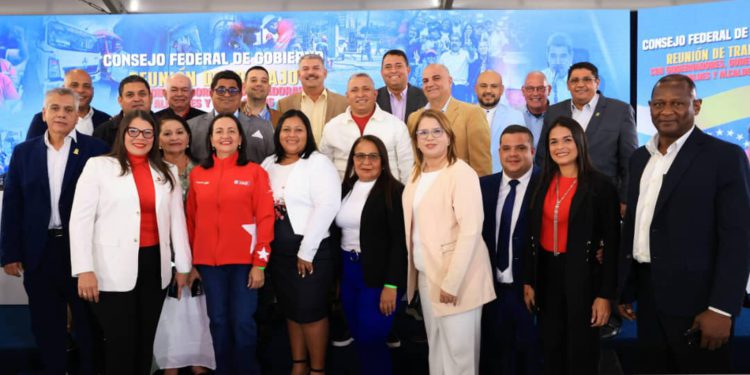 Alcalde Di Martino asume Secretaría del Consejo Federal de Gobierno para los municipios 1 IMG 20250807 WA0027