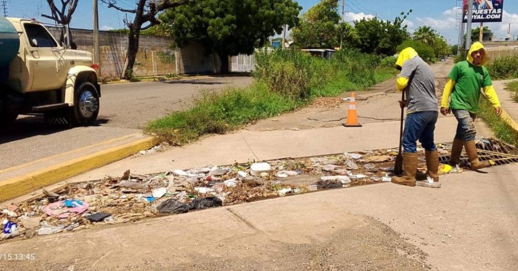 Rehabilitaron sistema de alcantarillado en parroquias Raúl Leoni y Caracciolo Parra Pérez de Maracaibo 2 1000929391