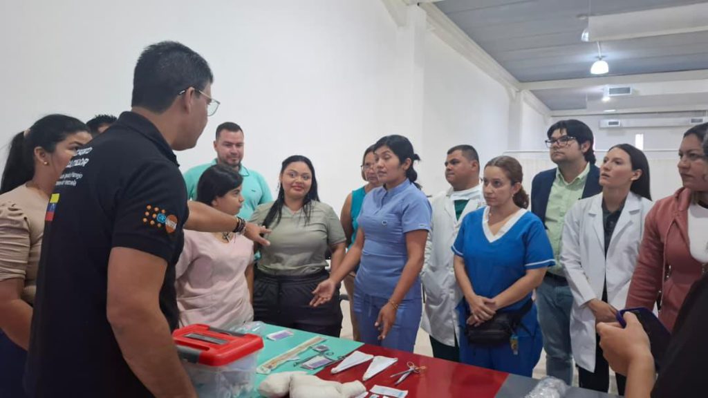 Culminó diplomado de Urgencias y Manejo de la Maternidad Crítica 2 1000936060