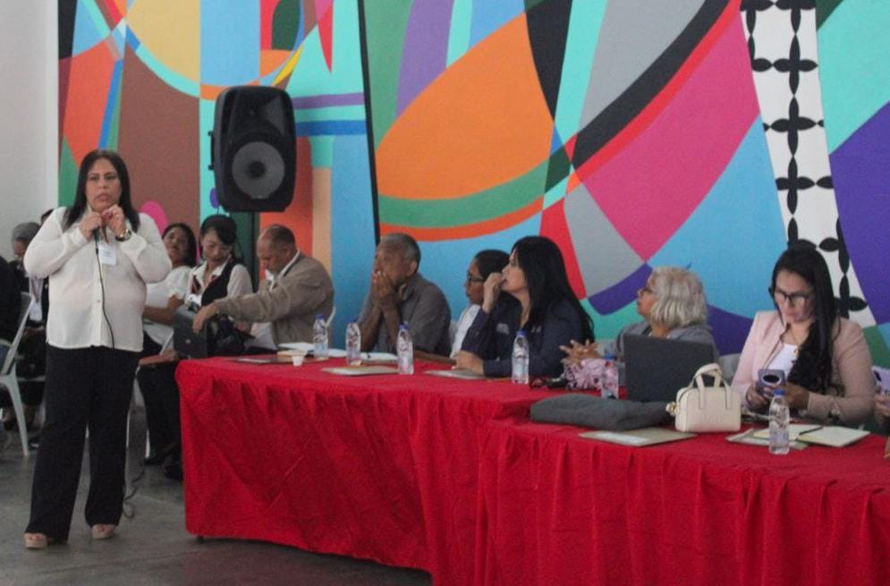 <br>Alcaldía de Maracaibo realizó primer encuentro de los auditores del ayuntamiento 2 1000938916
