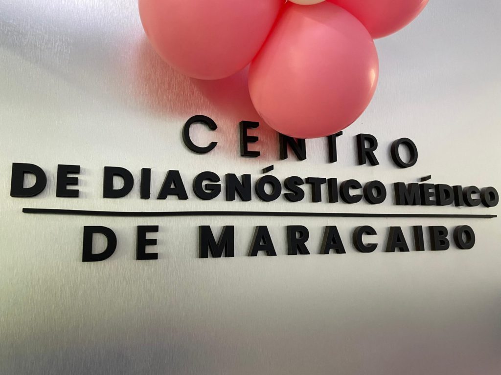 Realizarán jornadas de despistaje de cáncer de mamá en víspera del mes rosa 2 1000963074