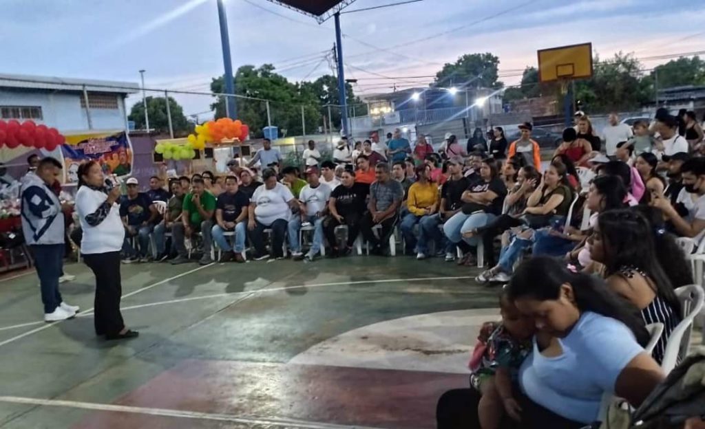 85 jóvenes comuneros reciben microfinanciamientos de proyectos aprobados en consulta popular 3 1000975270