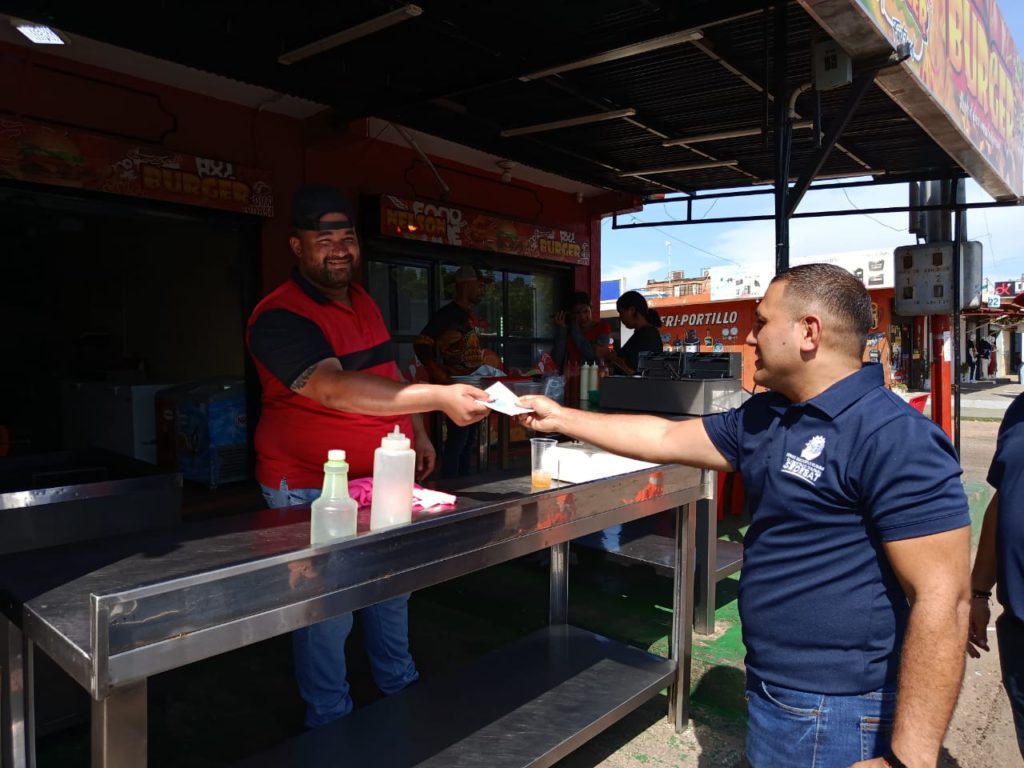 <br>Sedebat visitó más de 130 establecimientos comerciales durante Jornada de Concientización Tributaria en El Caujaro 2 1000975316