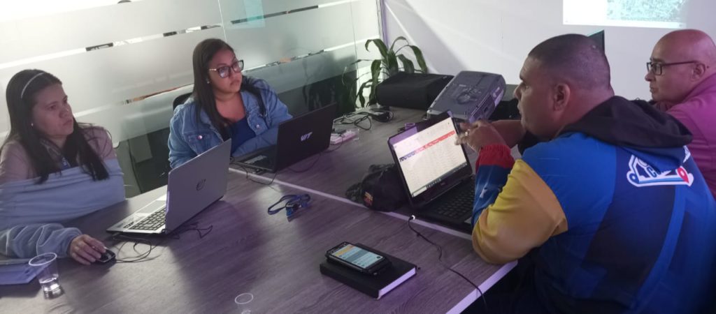Alcaldía de Maracaibo adelanta homologación de datos cartográficos y circuitos comunales 2 1000977467