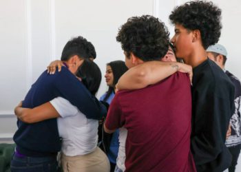 Retornan a suelo venezolano 5 niños secuestrados por Estados Unidos<br> 3 IMG 20250917 WA0181
