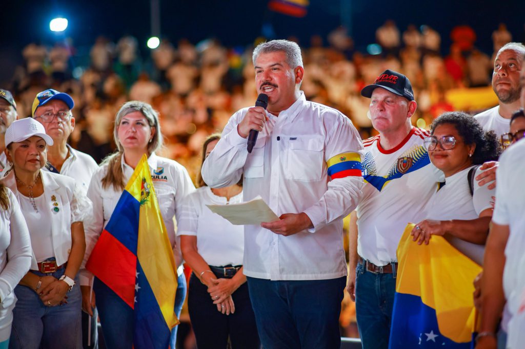 Pueblo zuliano exige respeto a la soberanía y paz para los venezolanos 2 1001001181
