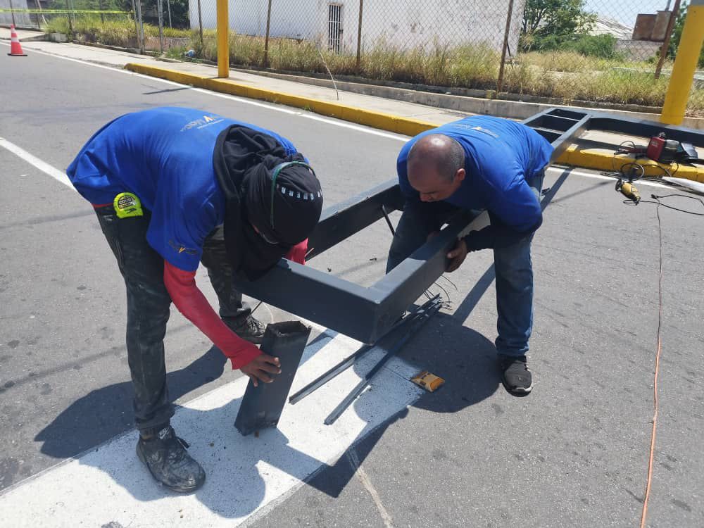 Dispositivo de seguridad acompaña instalación de semáforos inteligentes en Maracaibo 2 1001017366