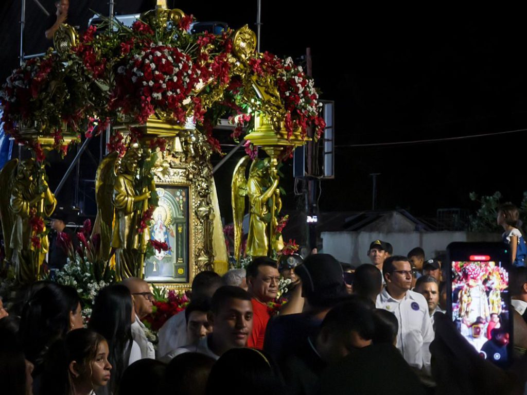 Con gran concierto en el municipio Santa Rita cerró feria en honor a la Virgen del Rosario de Aránzazu 3 1001027181