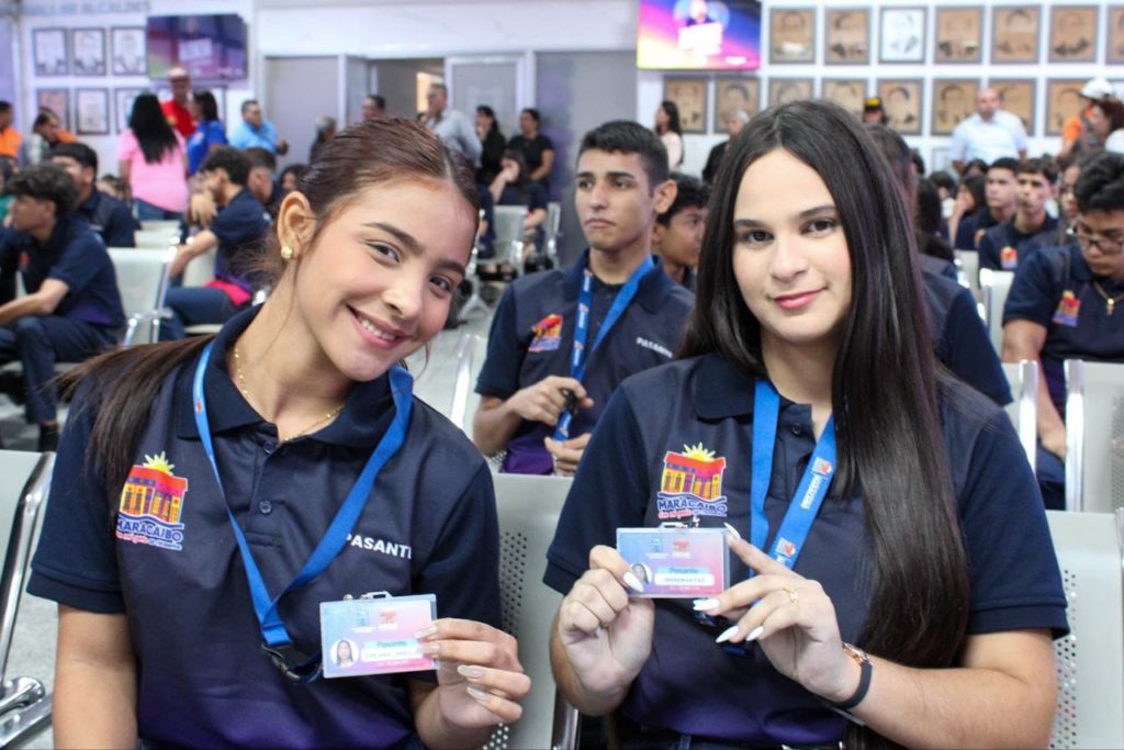 Cien pasantes inician prácticas profesionales en la Alcaldía Bolivariana de Maracaibo 2 1001027223