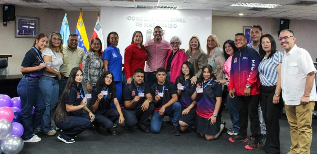 Cien pasantes inician prácticas profesionales en la Alcaldía Bolivariana de Maracaibo 3 1001027224