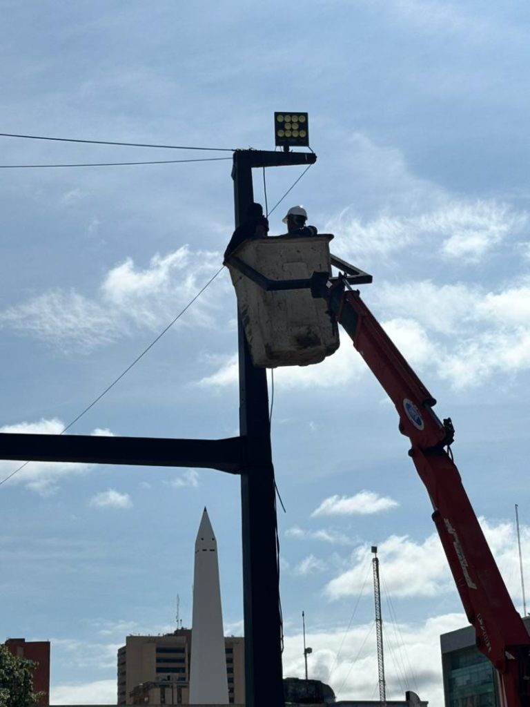 Un total de 60 semáforos con tecnología LED instalados en Maracaibo 2 1001048604
