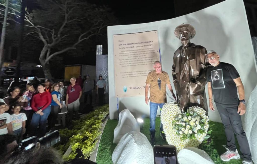 Inaugurada plaza San José Gregorio Hernández en avenida 5 de Julio de Maracaibo 3 1001049586