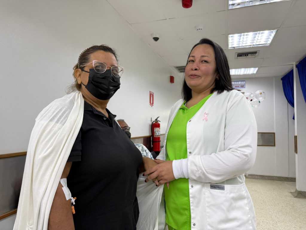 Gobernación del Zulia refuerza mensajes de prevención en el mes de sensibilización sobre el cáncer de mama<br> 2 1001049654